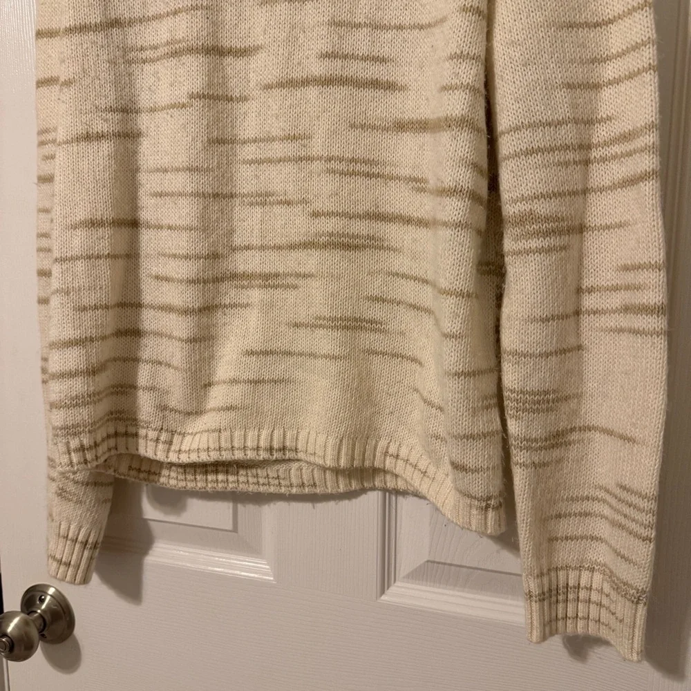 J. Crew Raglan Space Dyed Crew Neck Sweater cream and tan size large